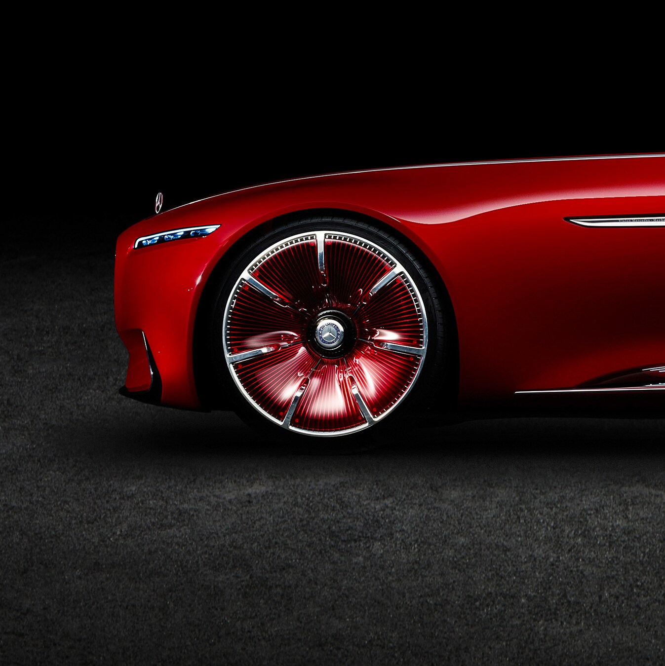 Vision Mercedes-Maybach 6의 측면 모습