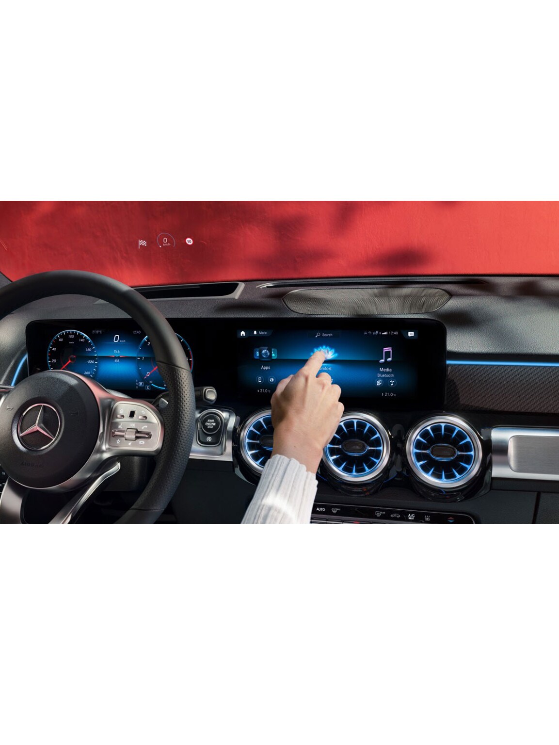 Mercedes-Benz User Experience가 장착된 GLB SUV의 인테리어.