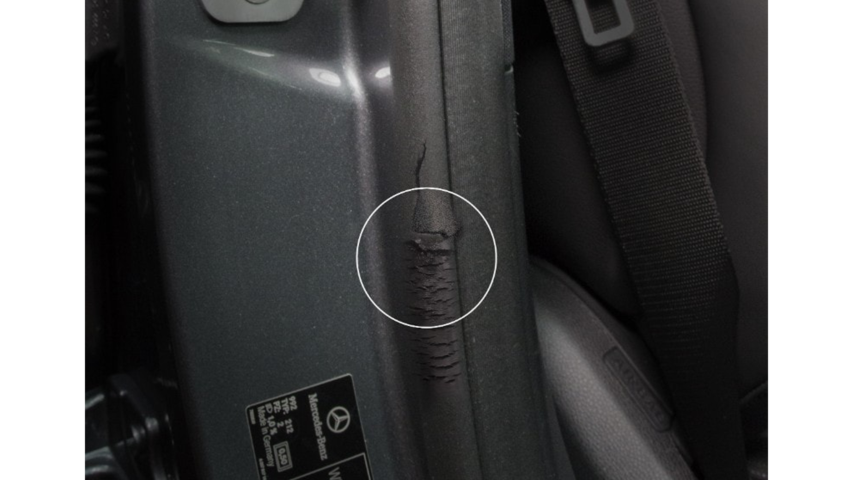 고무 씰 부분 고무 씰 부분