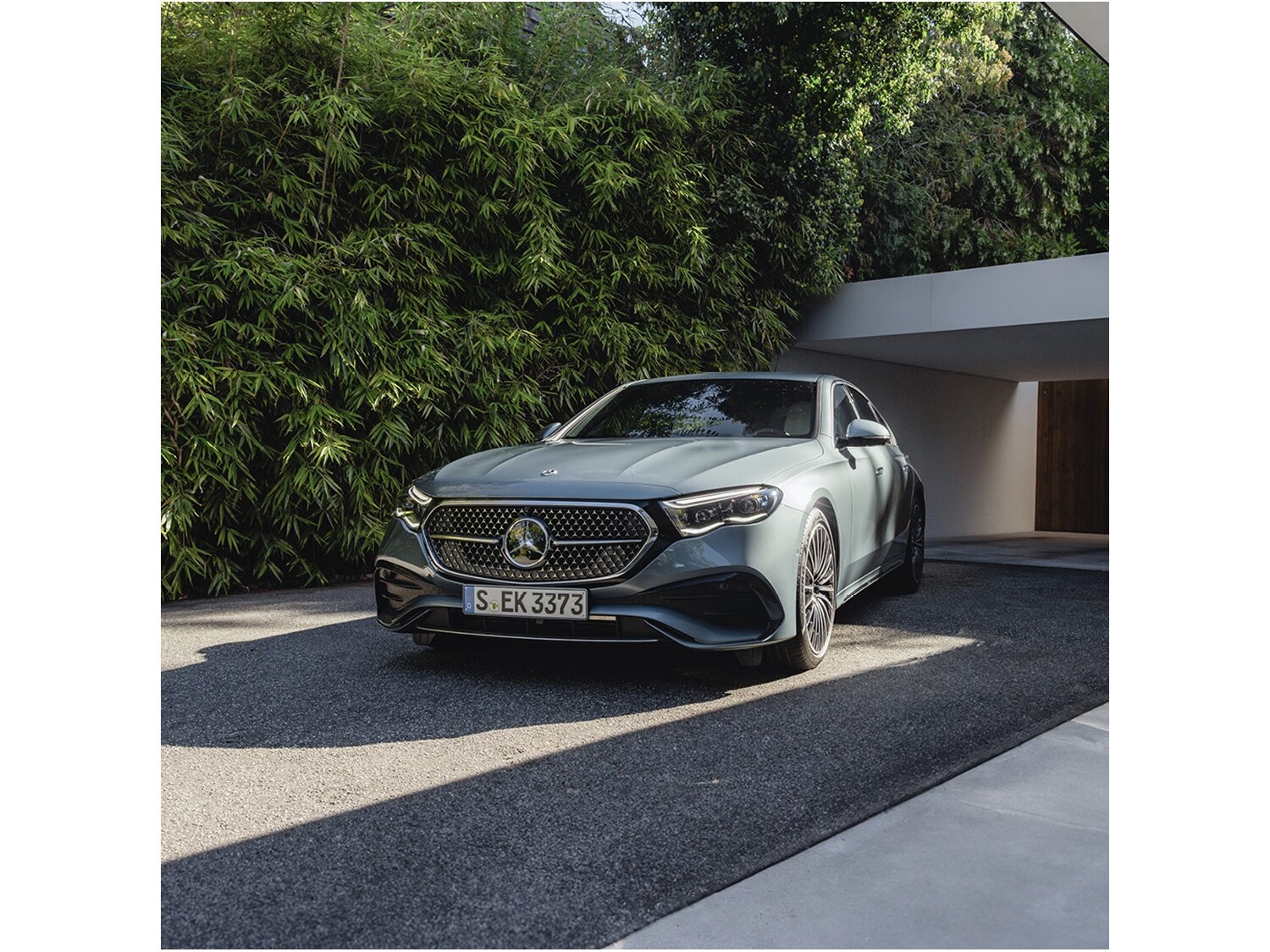 The new E-Class 프로모션