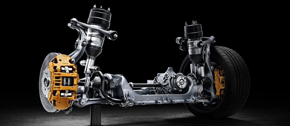 Mercedes-AMG 4 Door Coupé를 위한 AMG 옵션 또는 MANUFAKTUR 페인트 피니시/인테리어 기능.