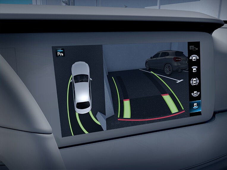 Mercedes-Benz 뉴 EQA의 360° 카메라가 포함된 주차 패키지