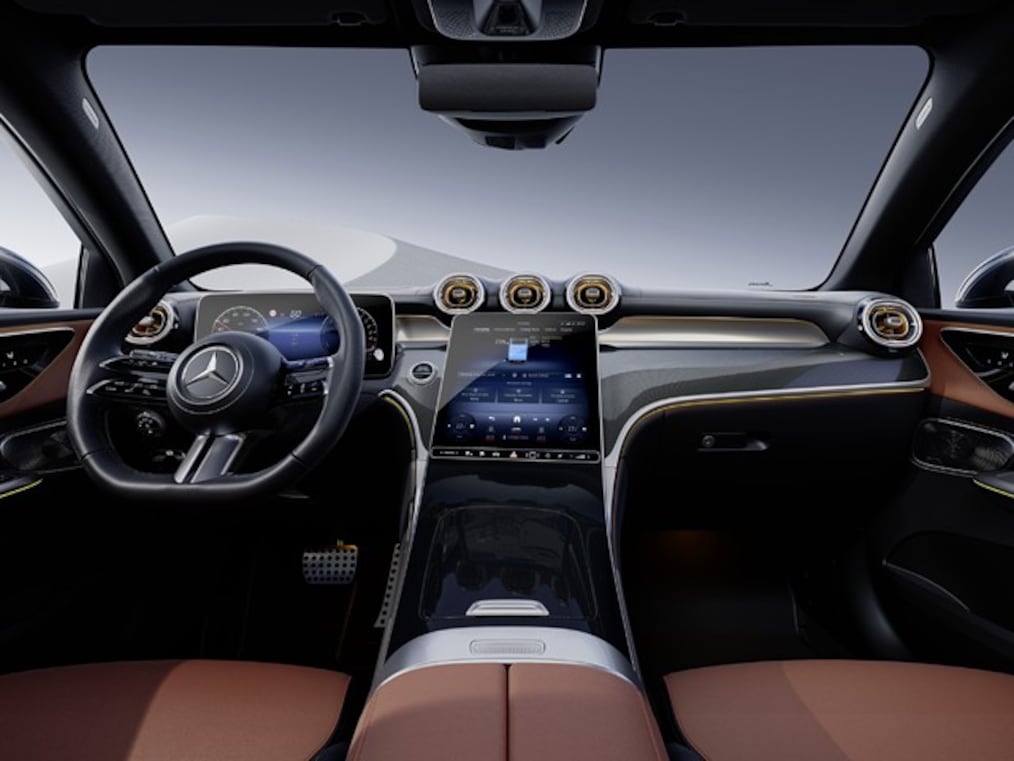 Mercedes-Benz GLC의 섀시.