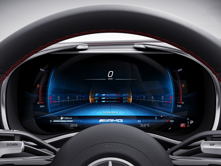 Mercedes-AMG SL Roadster 차량 내부의 AMG 다이내믹 플러스 패키지