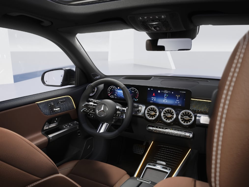 Mercedes-Benz GLB의 Burmester® 서라운드 사운드 시스템.