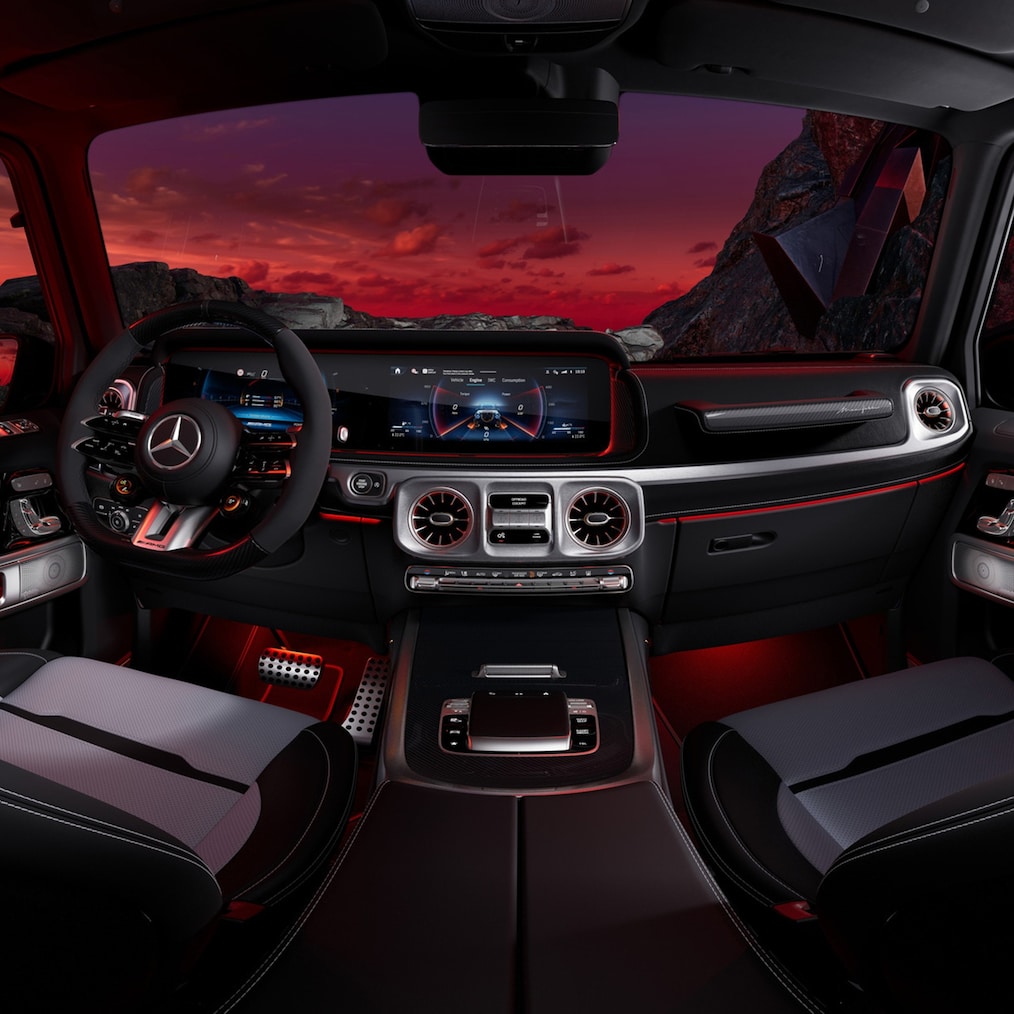 AMG 오프로드 패키지가 적용된 Mercedes-AMG G 63을 측면에서 바라본 모습  PRO.