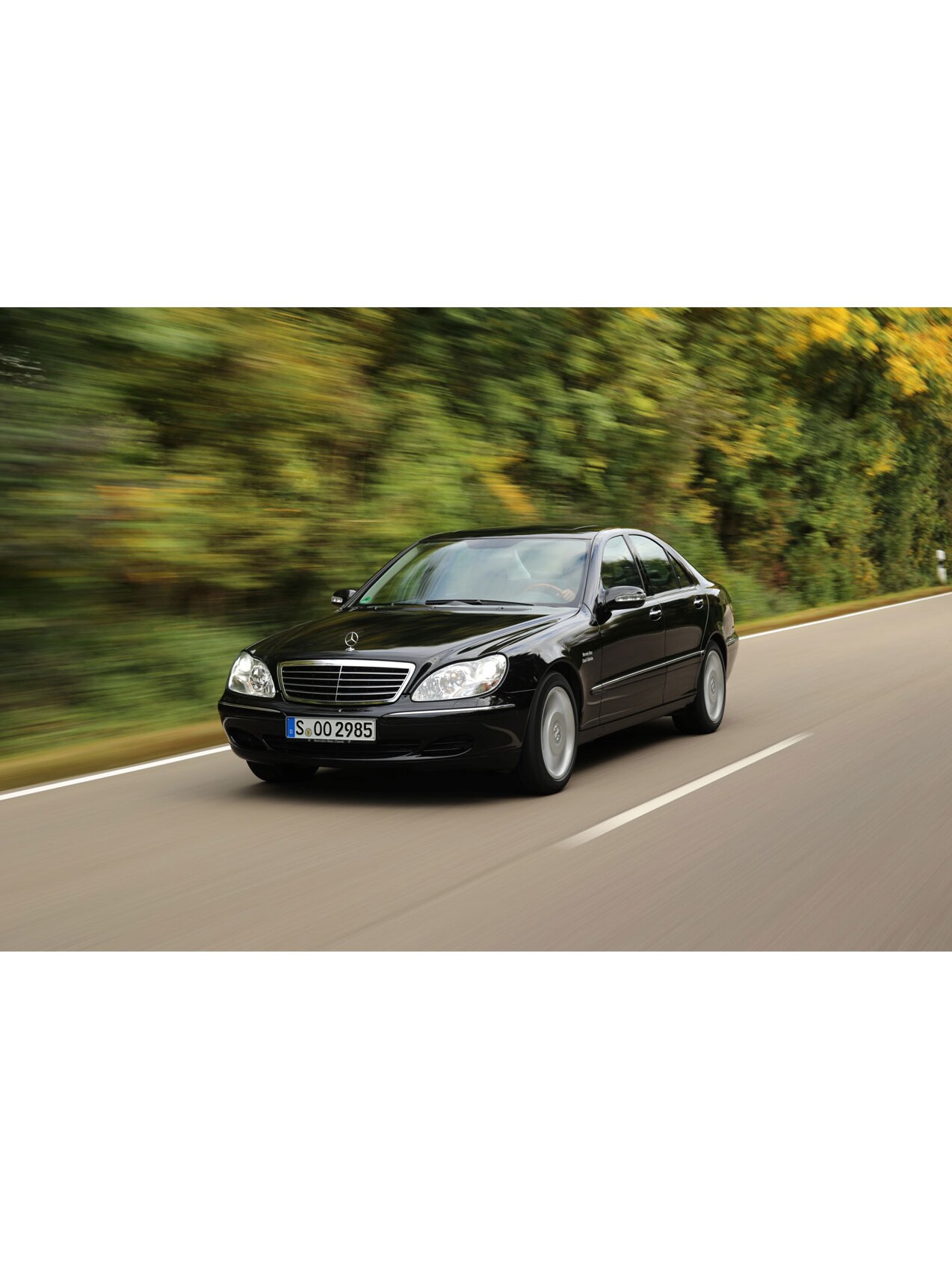 메르세데스-벤츠 럭셔리 플래그십 세단 S-클래스 국내 누적 판매 10만대 달성